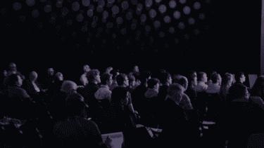 カンファレンス