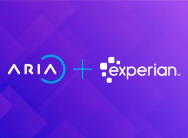 AriaとExperian